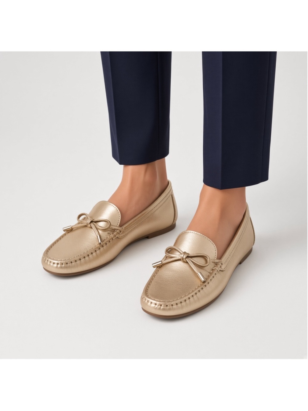 Eastland Gold Metallic Leather Marcella Bow Moc Toe Loafers Flats Size US 8